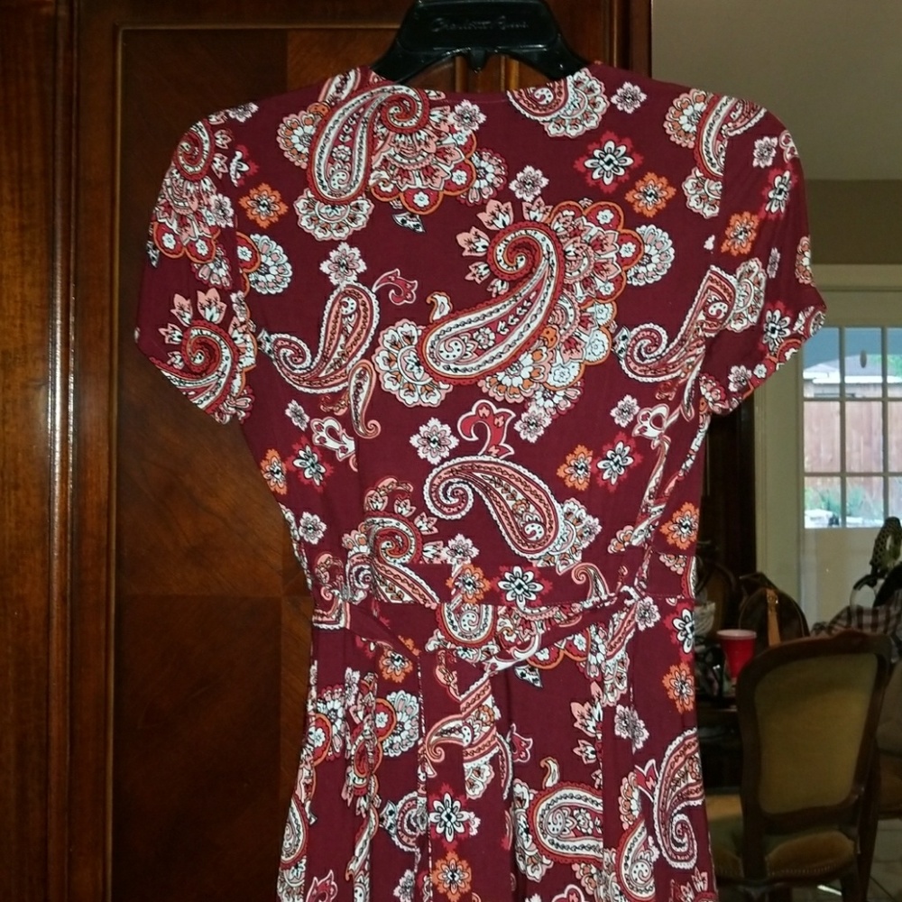 Dress - Picture 4 of 5